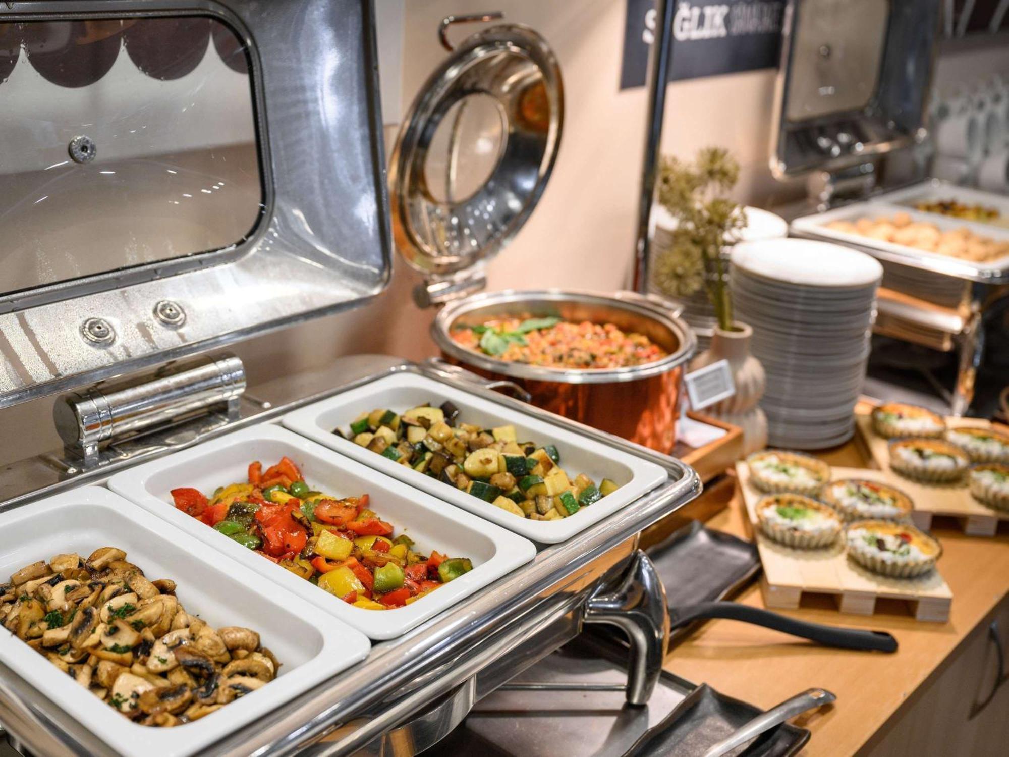 Novotel Szeged Ngoại thất bức ảnh